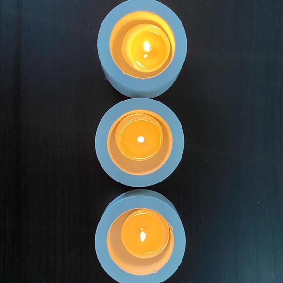 Set of 3 white concrete succulent pot, tea lights hand made modern candle holder - Picture 3 of 8